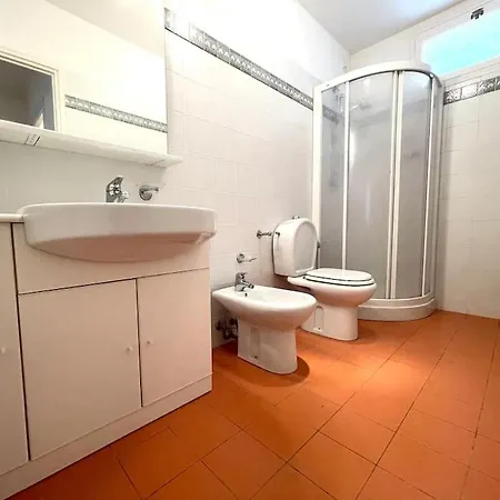 House With Panoramic Sea View, Le Trayas Villa