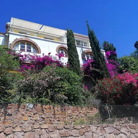 House With Panoramic Sea View, Le Trayas *